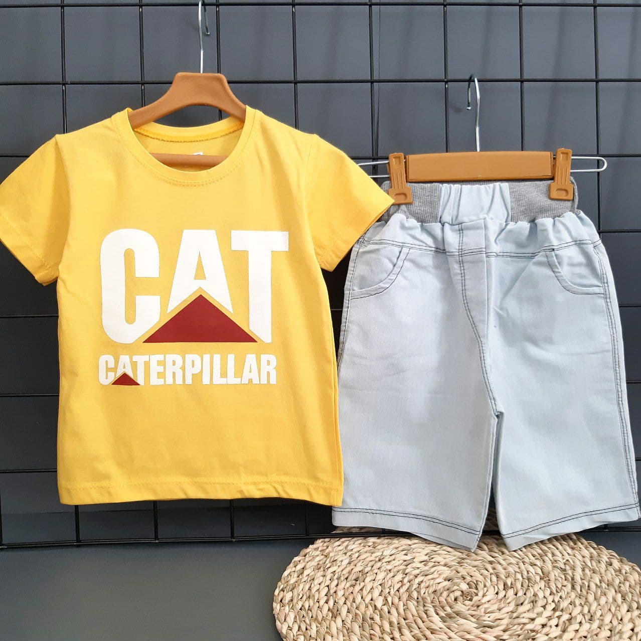 عکس ست بیرونی CAT - شماره 3